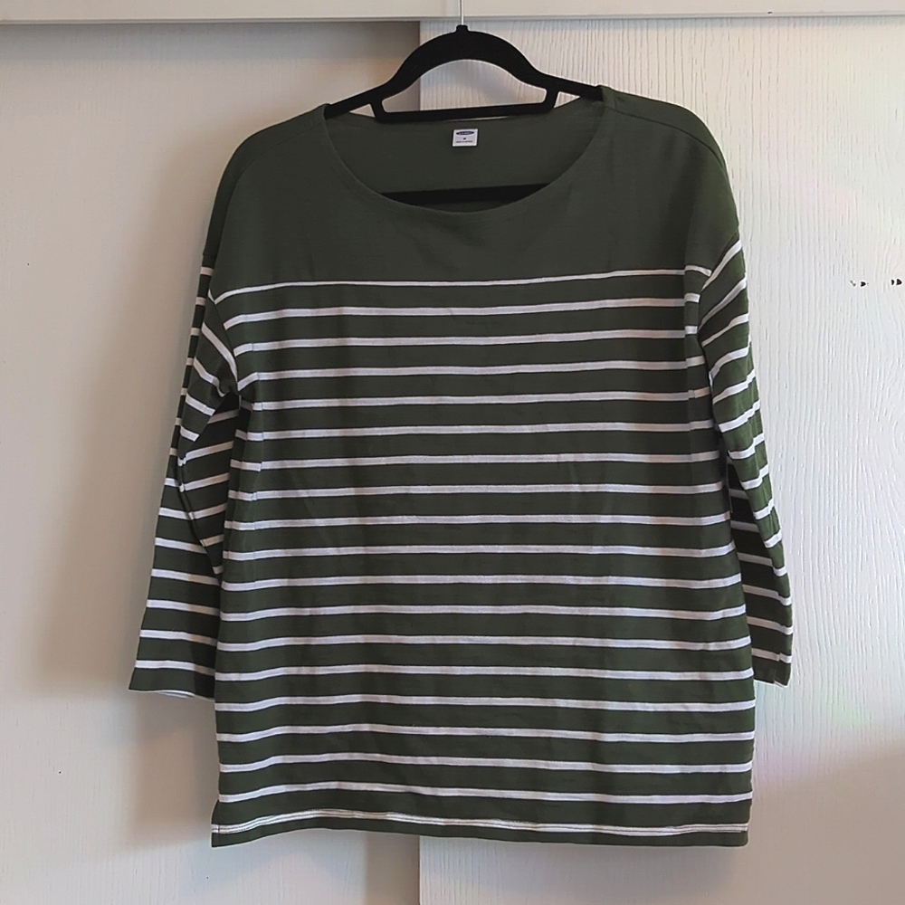Old Navy Striped Boat neck Top